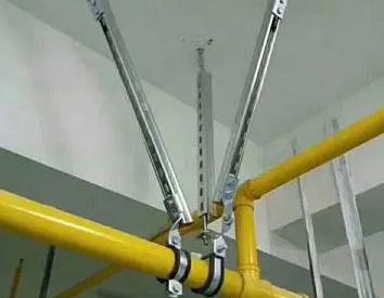 闸阀支撑架的质量要求。价格决定了革吉抗震支撑框架的质量。